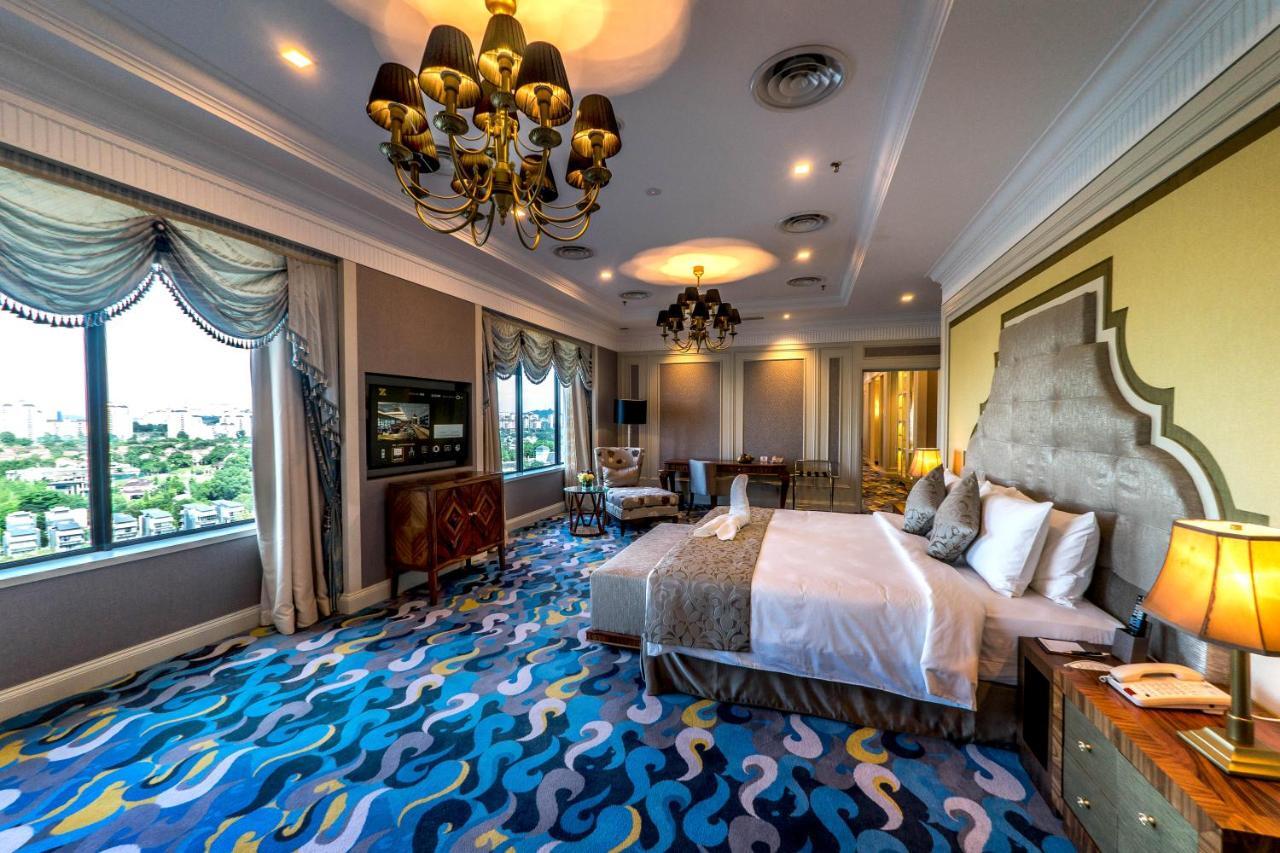 Zenith Hotel Putrajaya Exterior photo Suite room