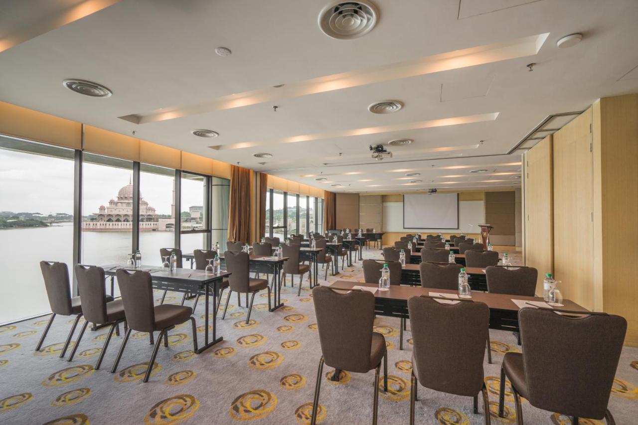 Zenith Hotel Putrajaya Exterior photo Meeting room